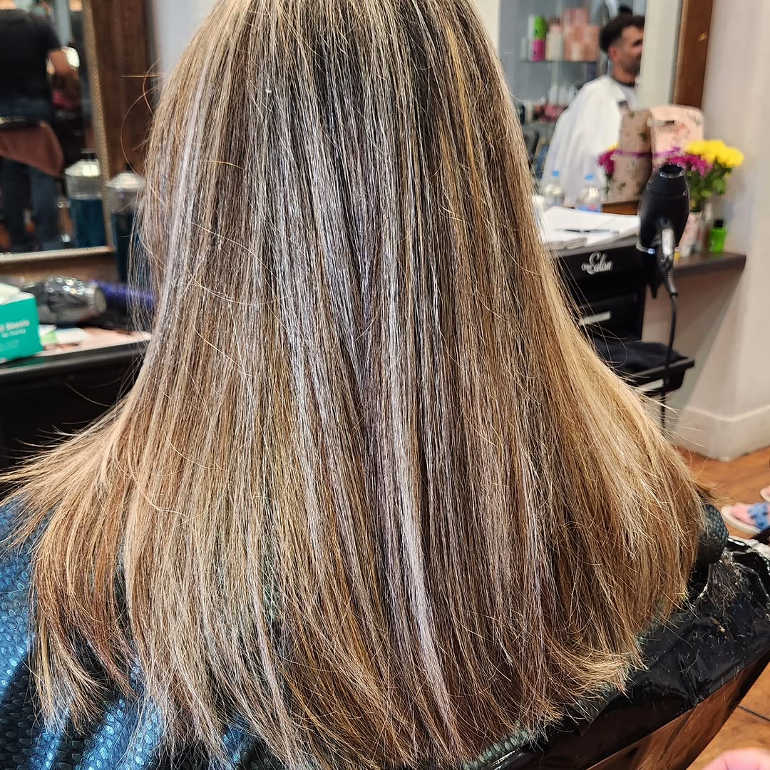 Starlight Beauty Salon in Valley Village